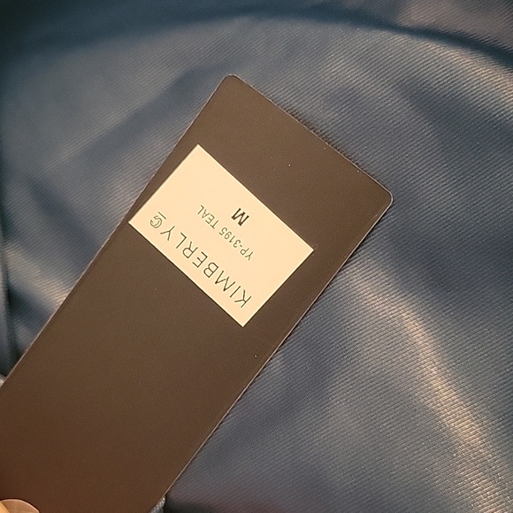 Teal Liquid Biker Shorts - Picture 7 of 7